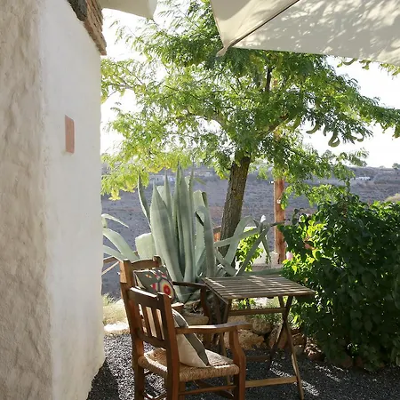 Balcones De Piedad Los Balcones