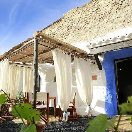 Hotel Balcones De Piedad 3*